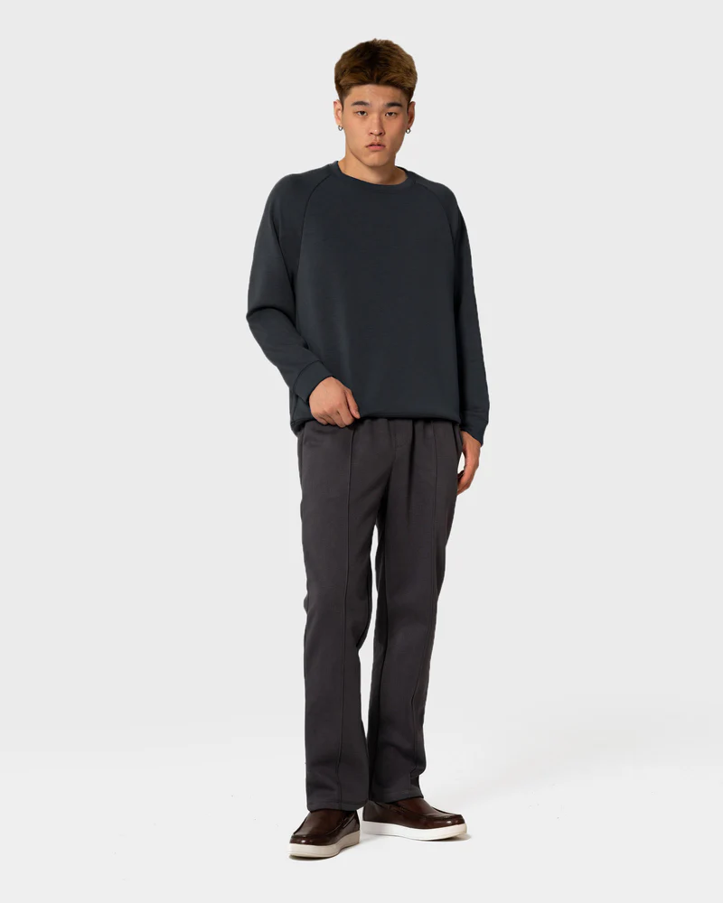 Premium fleece-lined crewneck sweatshirt in a relaxed urban fit.